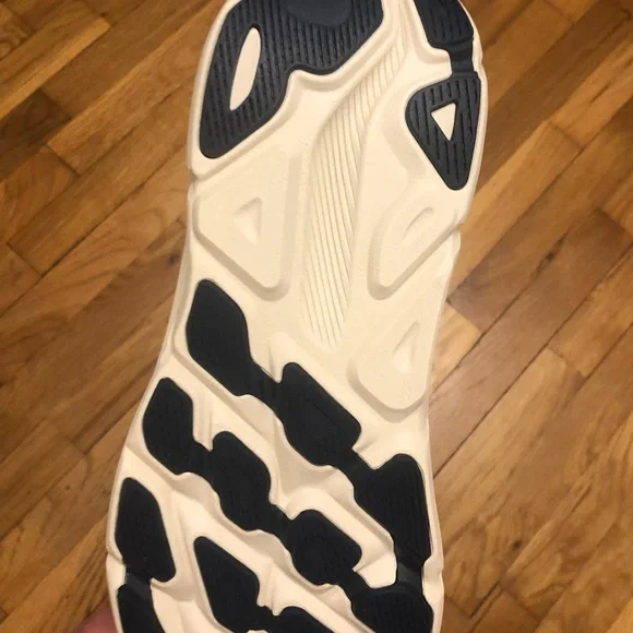 Men's Ivory Athletic Shoes - Picture 4 of 10